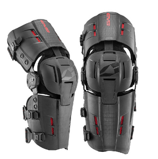 EVS RS9 Knee Brace Pair